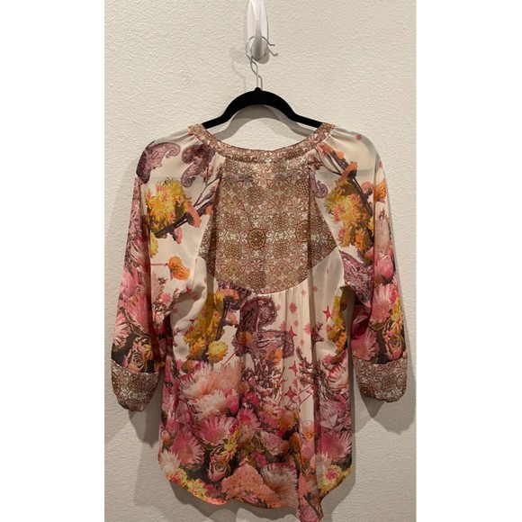 FIG AND FLOWER Sheer 3/4 Sleeve Printed Floral Multicolor Blouse - Picture 4 of 5